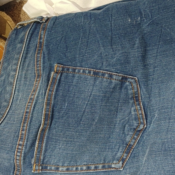 Torrid Patch Cropped Jeans - Picture 10 of 10